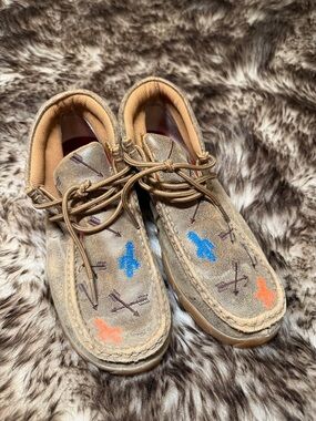 Twisted X Tan Leather Drivin Moccasins with Blue and Orange Embroidered Accents